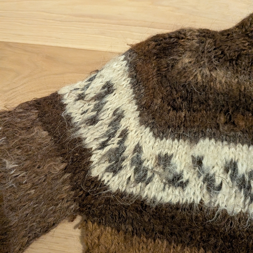 Vintage Brown And White Handmade Alpaca/Llama? Sweater Size Small As Is - Picture 5 of 11